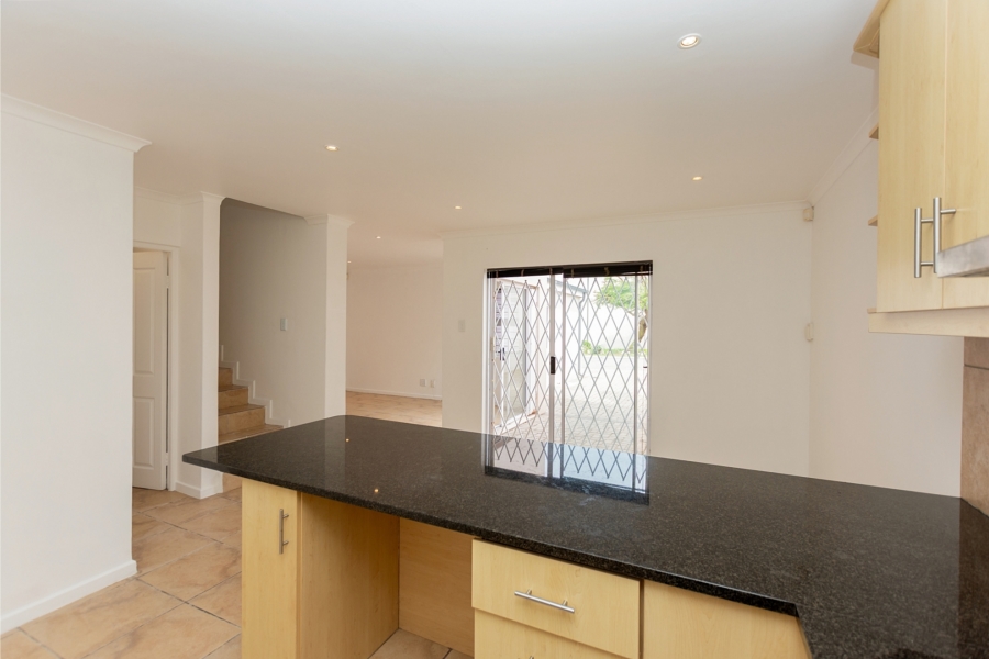 3 Bedroom Property for Sale in Villa Diamante Western Cape